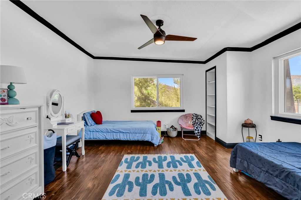Custom Agua Dulce (CADUL) - Residential