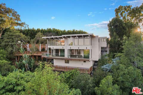 Photo of 2000 Westridge Road, Los Angeles, CA 90049 (MLS # 26868753)