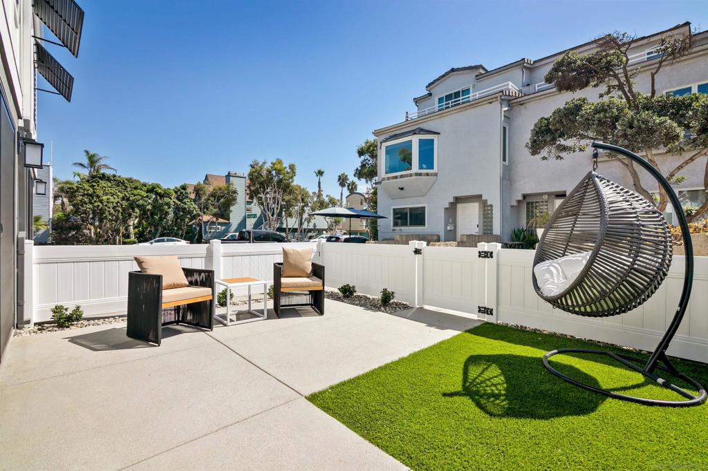 Mission Beach - Residential