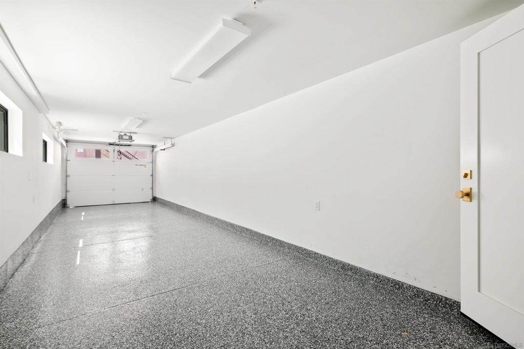 Mission Beach - Residential