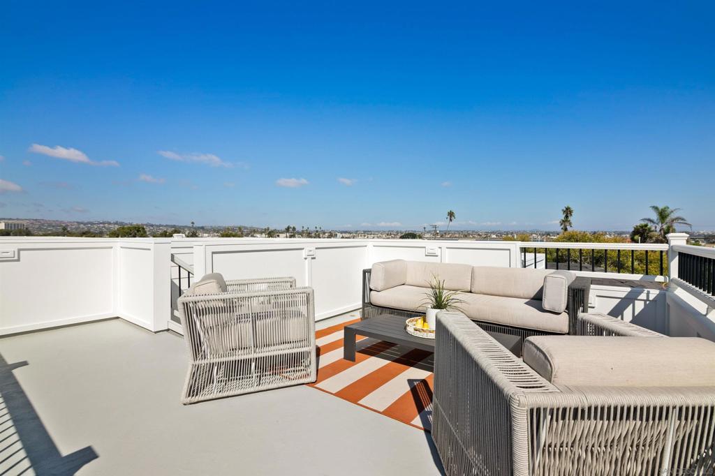 Mission Beach - Residential