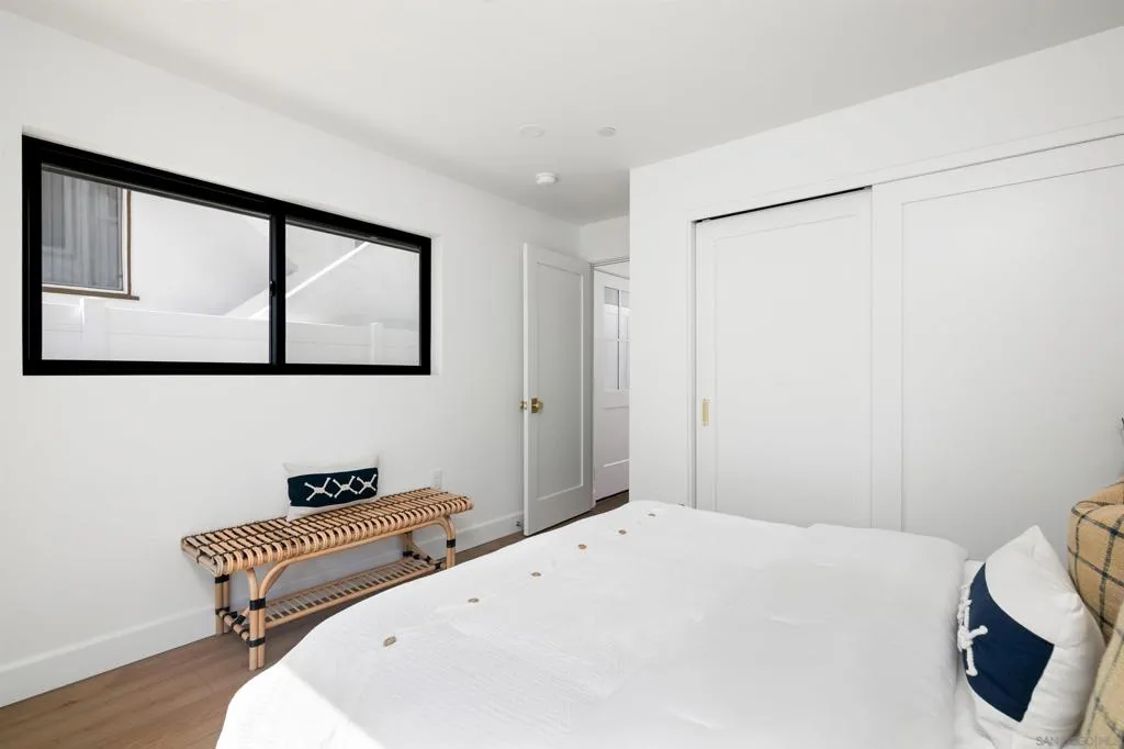 San Diego, California 92109, United States, 4 Bedrooms Bedrooms, ,5 BathroomsBathrooms,Residential,Active,221295