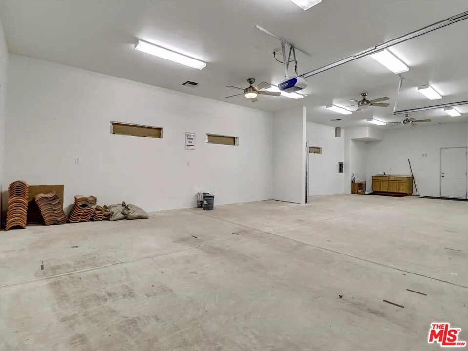 La Quinta, California 92253, United States, 3 Bedrooms Bedrooms, ,3 BathroomsBathrooms,Residential,Active,214832