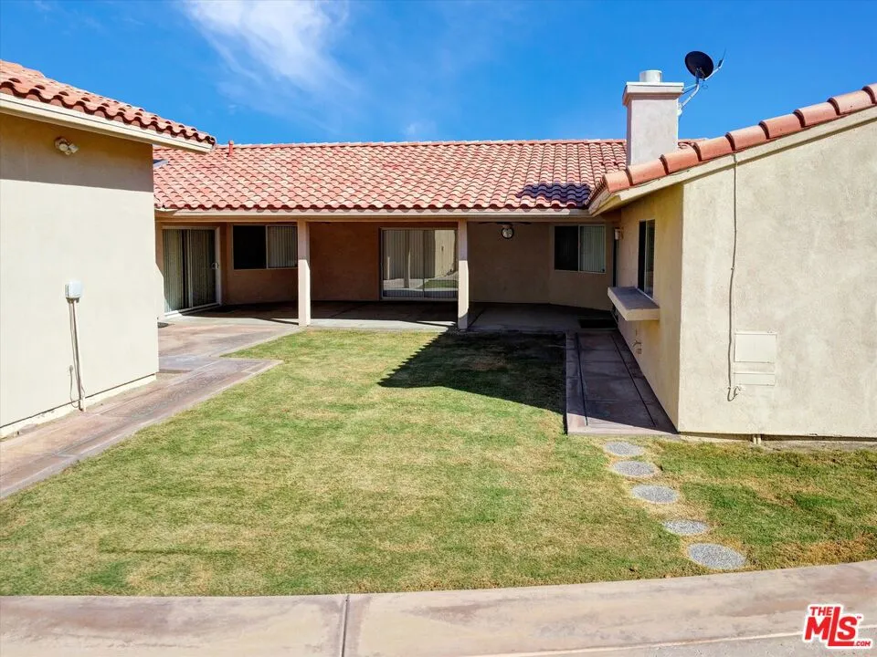 La Quinta, California 92253, United States, 3 Bedrooms Bedrooms, ,3 BathroomsBathrooms,Residential,Active,214832