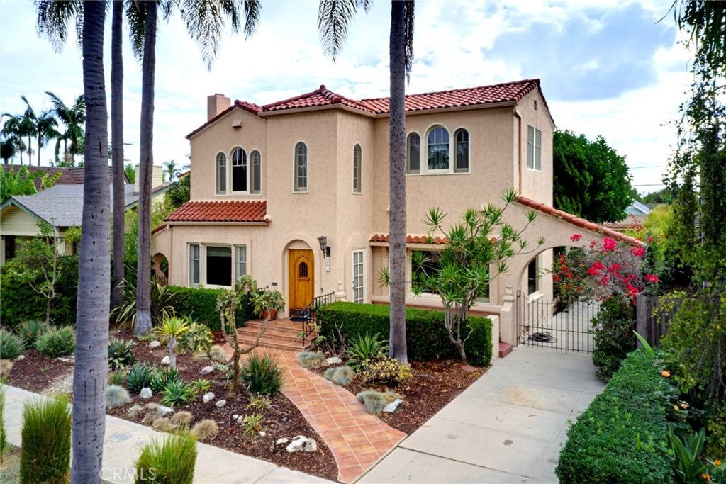 262 Belmont Avenue