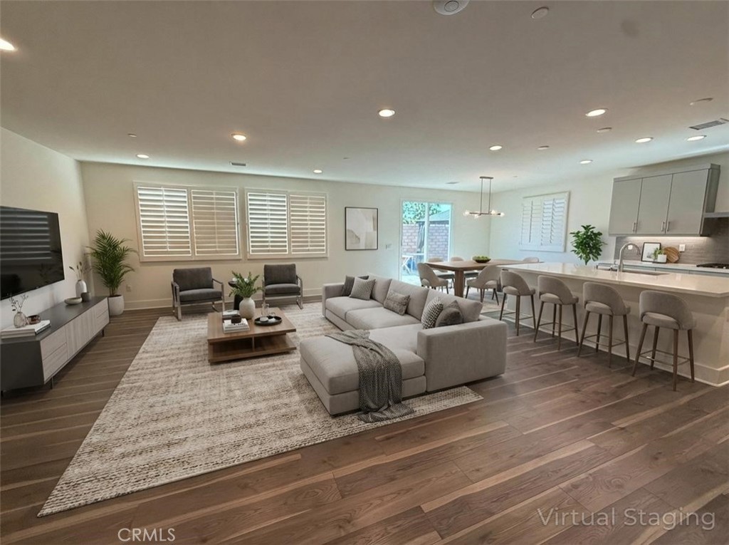 30339 Roebuck Court