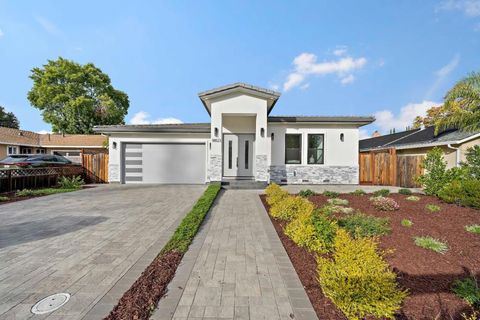 Photo of 18823 Casa Blanca Lane, Saratoga, CA 95070 (MLS # ML82027629)