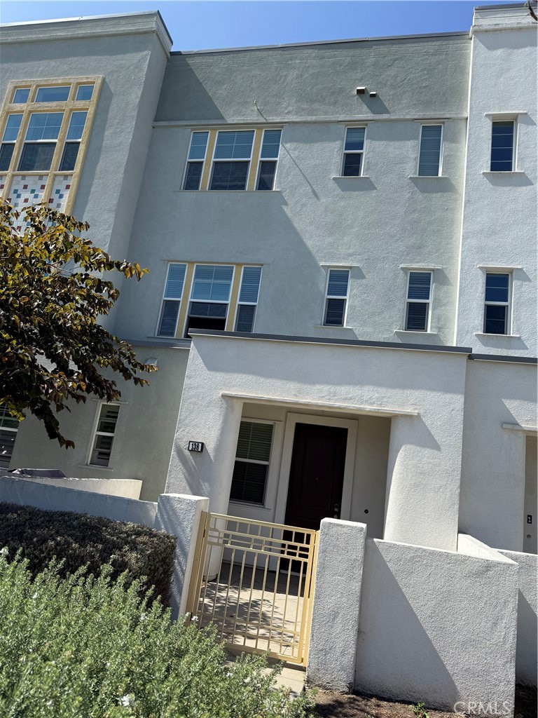 A Beautiful Three Level House of Two Bedrooms, Two Bathroom Plus an Office On the First Floor that can be Used as the Third Bedroom. The Kitchen has Stainless Steel Appliances, Quartz Counter-Tops, Large Pantry, and can be Directly Access to Balcony. The Kitchen, Living Room and Dinning Room are in Second Floor Very Open and Bright Light Flow Through the House. All Bedrooms, Laundry Room are on the Third floor. The Two Car Garage is attached to the House. The House is Right Across from Beacon Park Elementary School & Beacon Park. The Community has Pools, Spas, Sports and Recreation Center, Basketball and Volleyball Courts. Washer, Dryer and Refrigerator are Included Without Warranty.