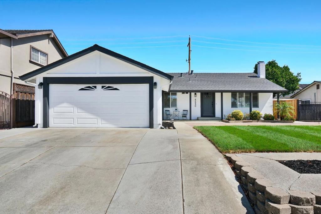 5650 Orchard Park Drive