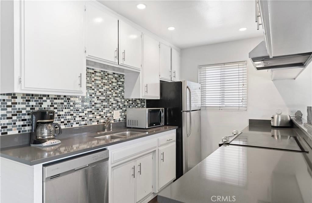 3206 W Balboa Boulevard, Newport Beach CA 92663 - Photo 6