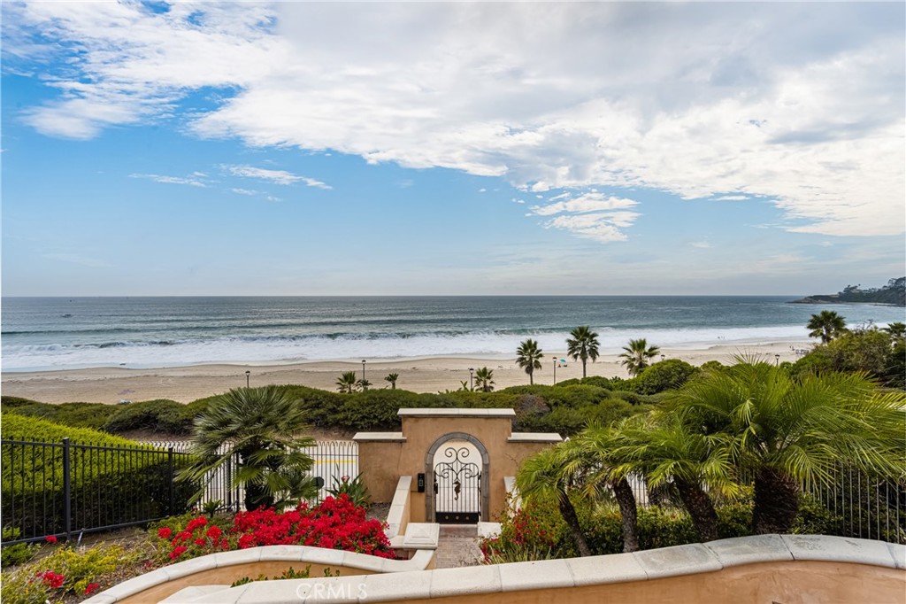 Ritz Cove (RC) - Residential