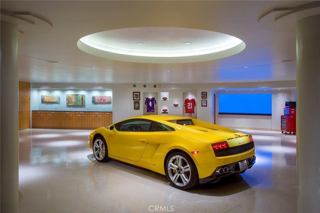 Ritz Cove (RC) - Residential