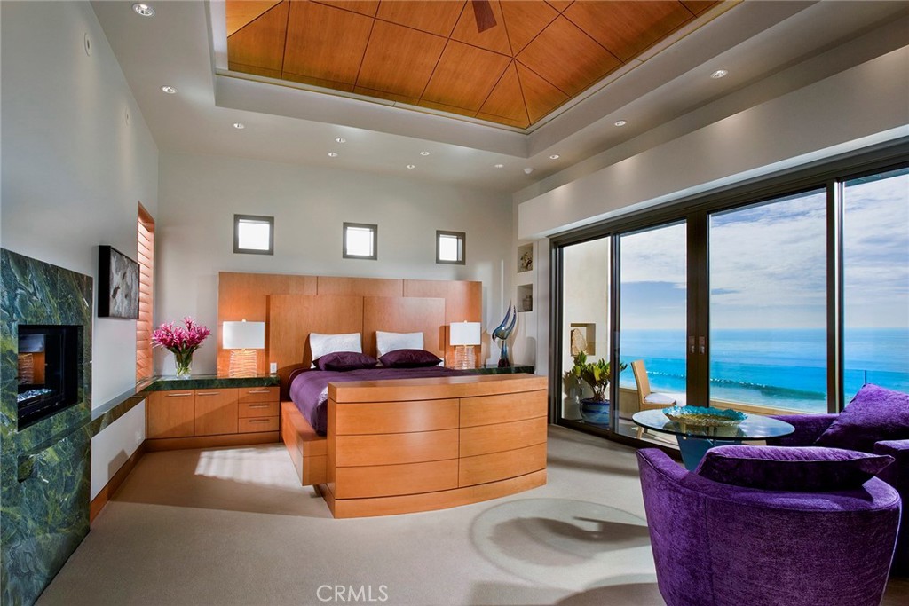 Ritz Cove (RC) - Residential