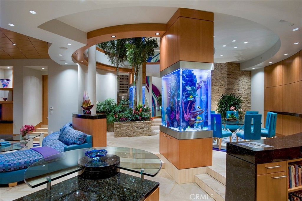Ritz Cove (RC) - Residential