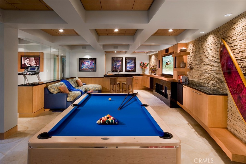 Ritz Cove (RC) - Residential