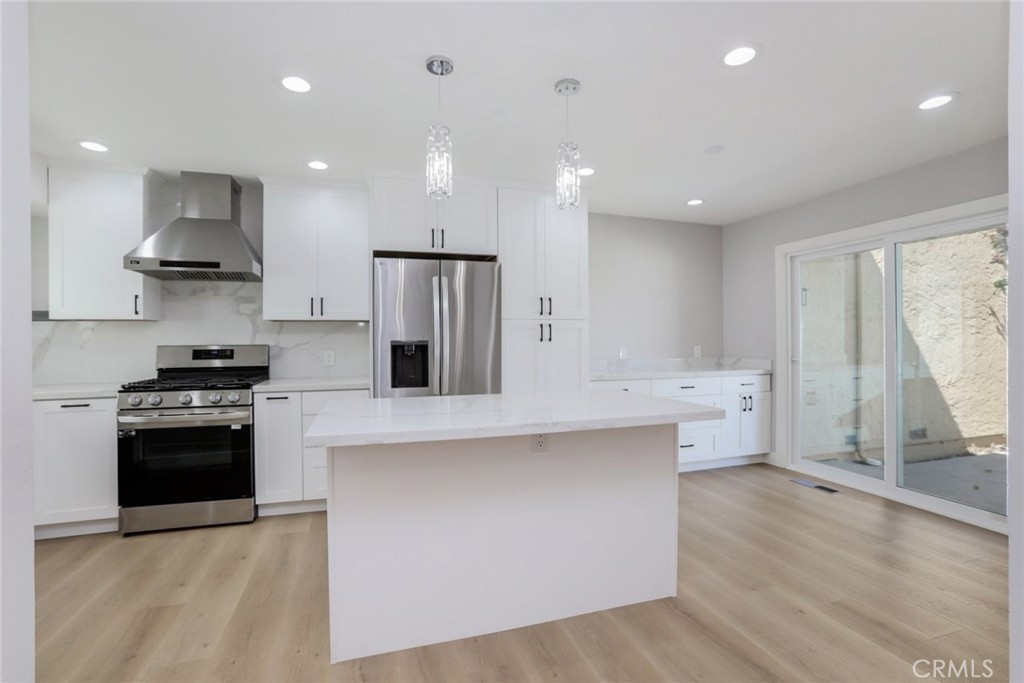 2395 AVENIDA DE GUADALUPE