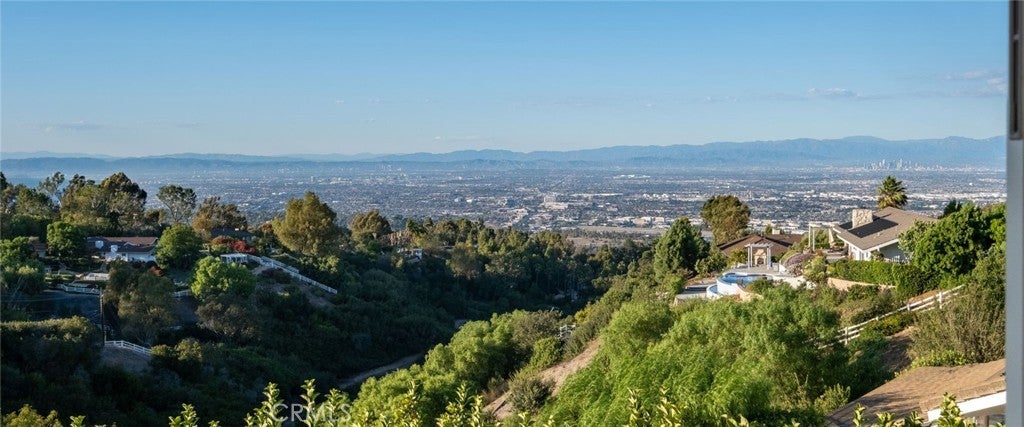 12 Georgeff Road