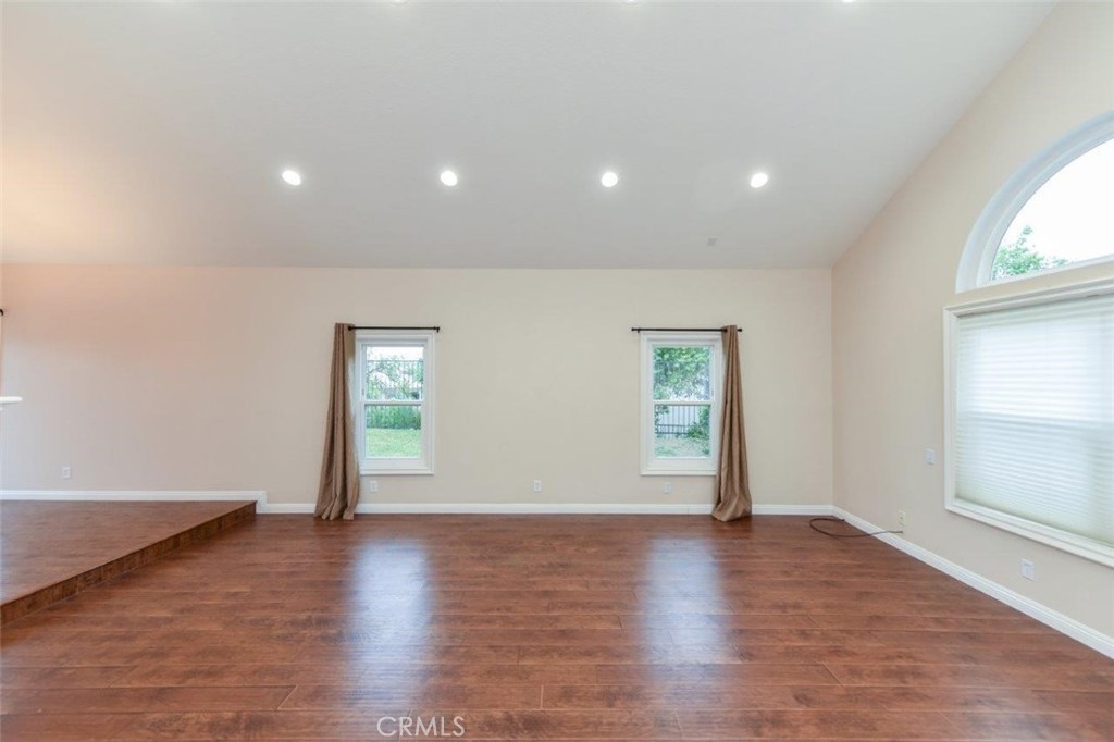 Yorba Hills (YRHL) - Residential Lease