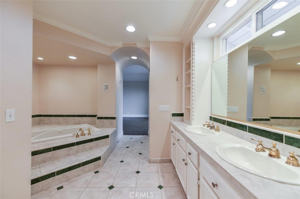 Yorba Hills (YRHL) - Residential Lease