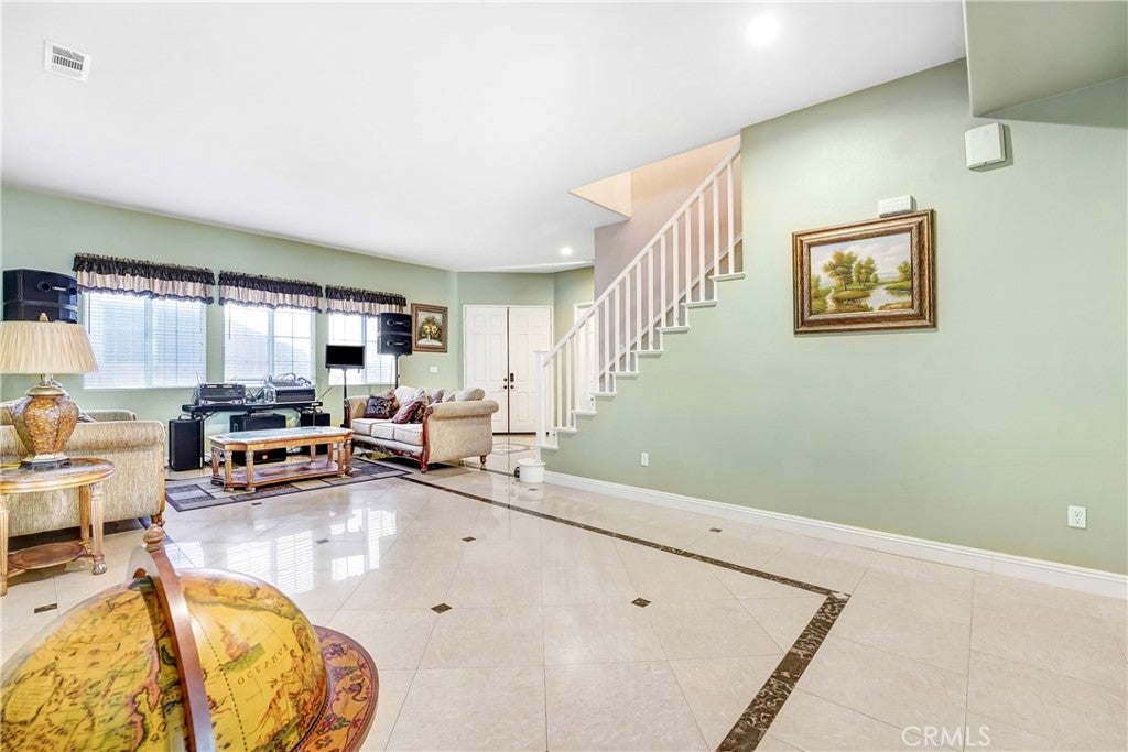 43903 Spring