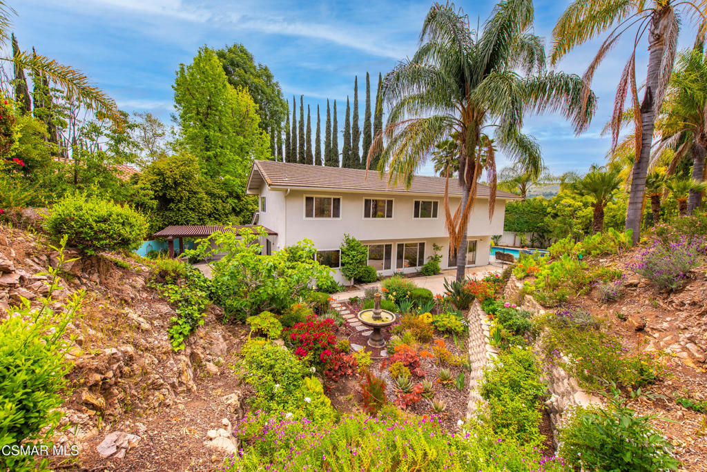 1253 Willsbrook Court