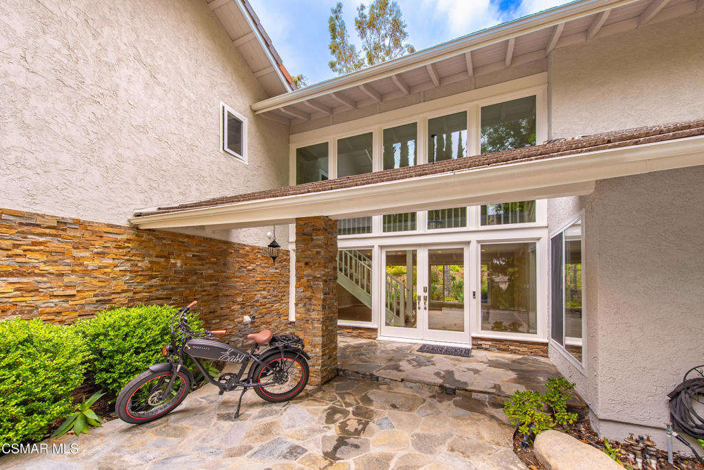 1253 Willsbrook Court