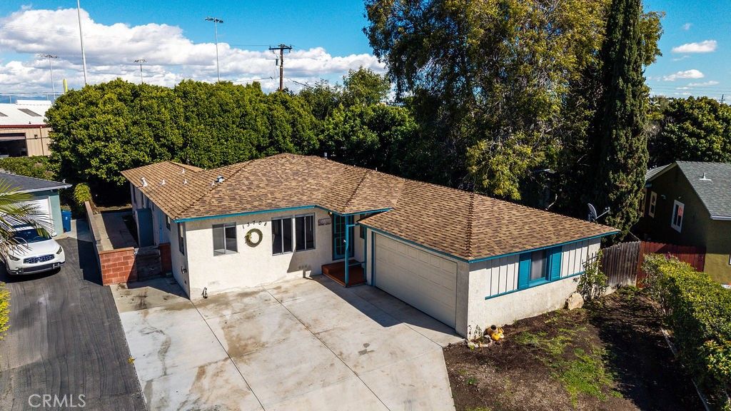 Photo of 13708 Judah Avenue, Hawthorne, CA 90250 (MLS # OC26031082)