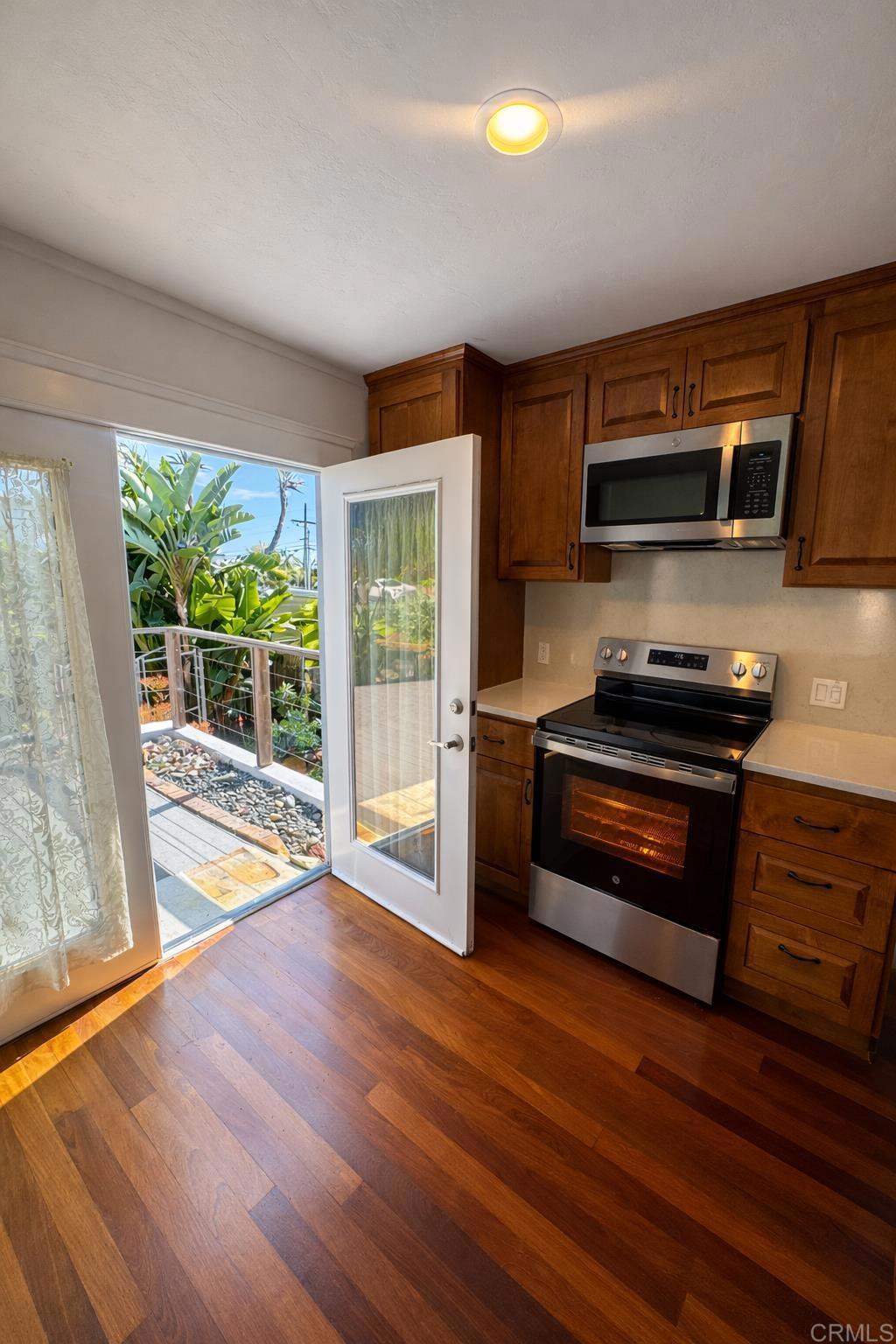 2034 Montgomery Avenue