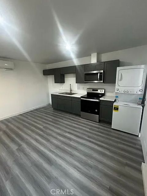 Photo of 648 E Cerritos St #2, Rialto, CA 92376 (MLS # IV25279020)