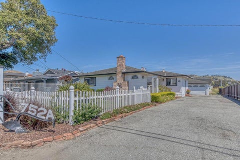 Photo of Middlefield Road #A, Salinas, CA 93906 (MLS # ML82049009)
