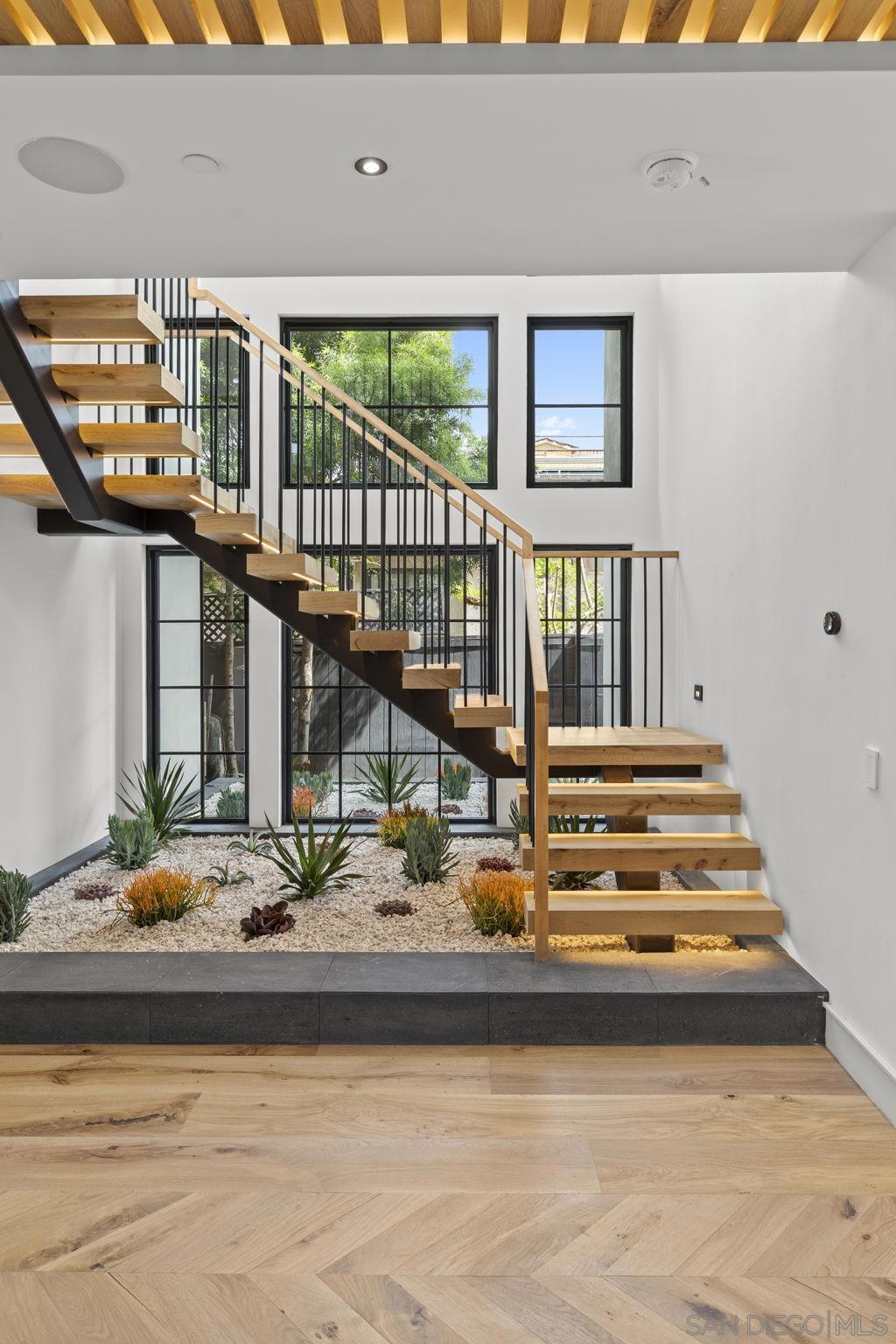 La Jolla - Residential