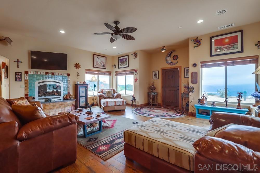 12448 Yerba Valle Rd