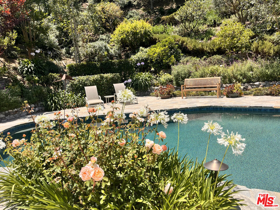 9420 Eden Drive