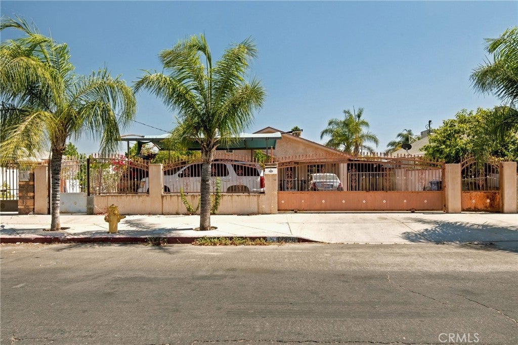 12936 Kagel Canyon ST, Pacoima CA 91331