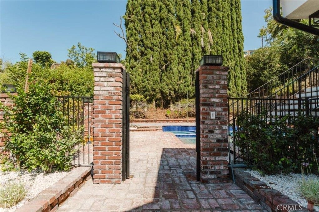 401 Brockmont Drive