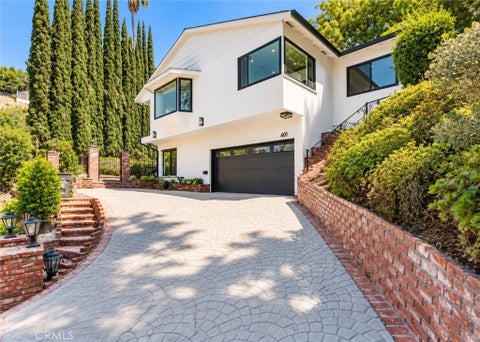 Photo of 401 Brockmont Drive, Glendale, CA 91202 (MLS # GD26180352)
