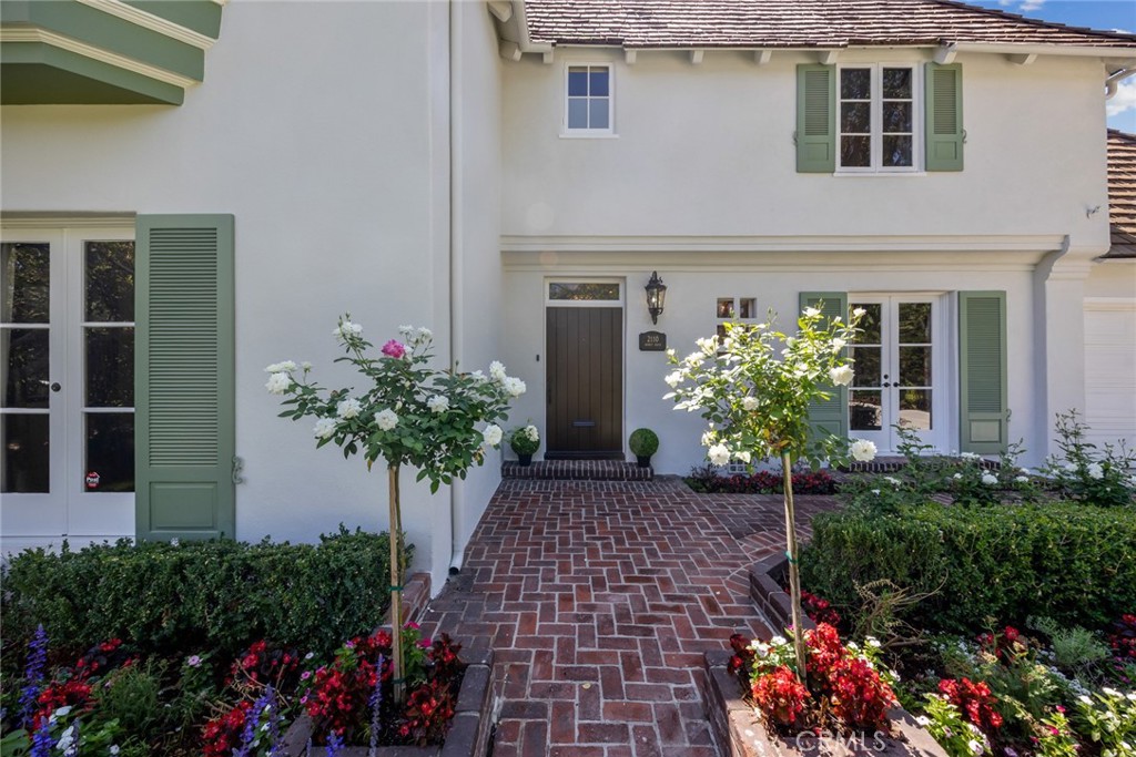 Properties 4 2110 Homet Road