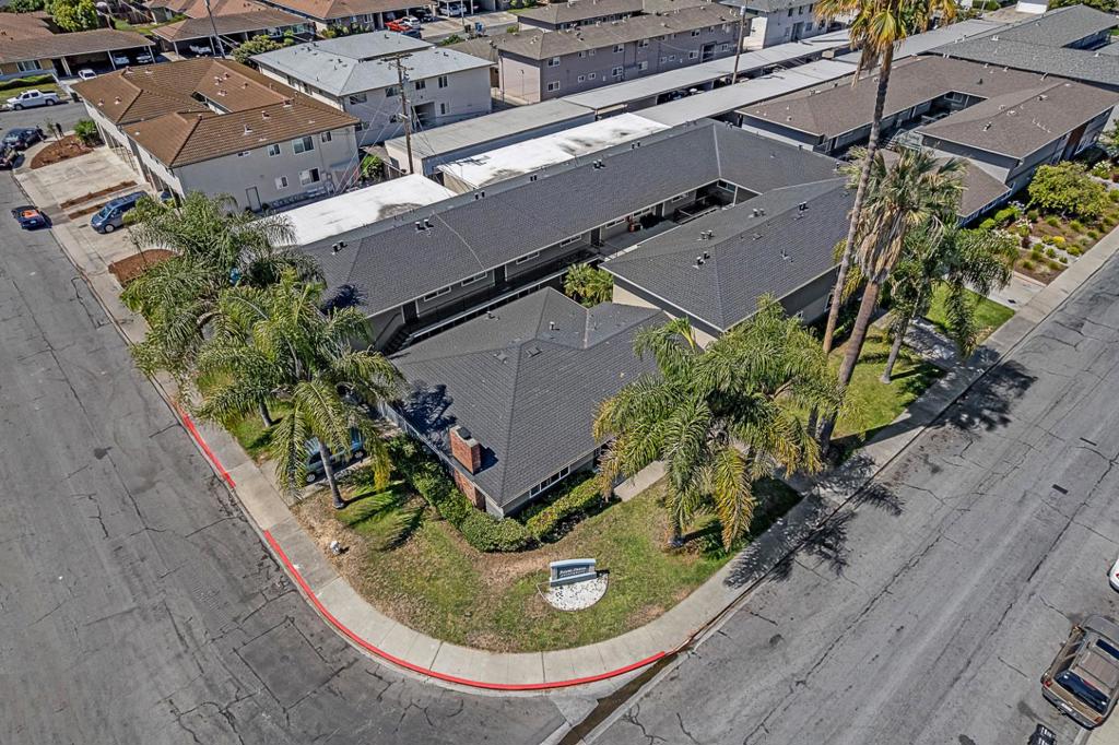 2104 Royal Drive