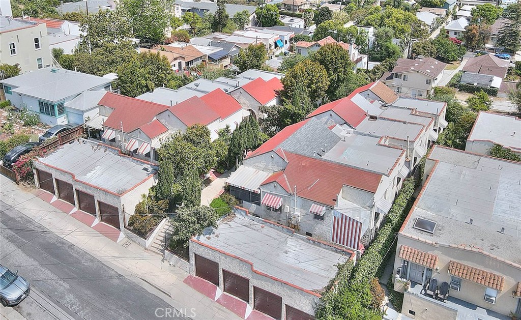 CHARMING 10-UNITS INVESTMENT IN PRIME LOS ANGELES!
Two parcels, five units each, located in a quiet neighborhood with beautiful views—just minutes from Dodger Stadium, Echo Park, and local shops. Each unit has separate gas and electric meters; each parcel has its own water meter. —making management simple and cost-efficient. This is perfect for investors seeking immediate rental income or future redevelopment potential. This wonderful property is competitively priced at $300k per unit. Are you ready to invest in your next big opportunity? Let’s go!