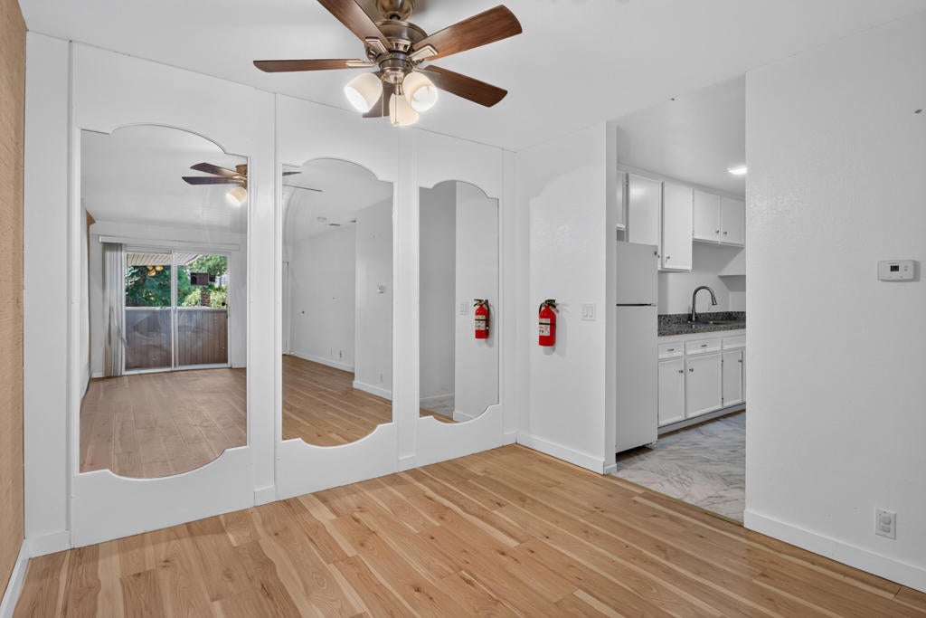 420 N Villa Court 208