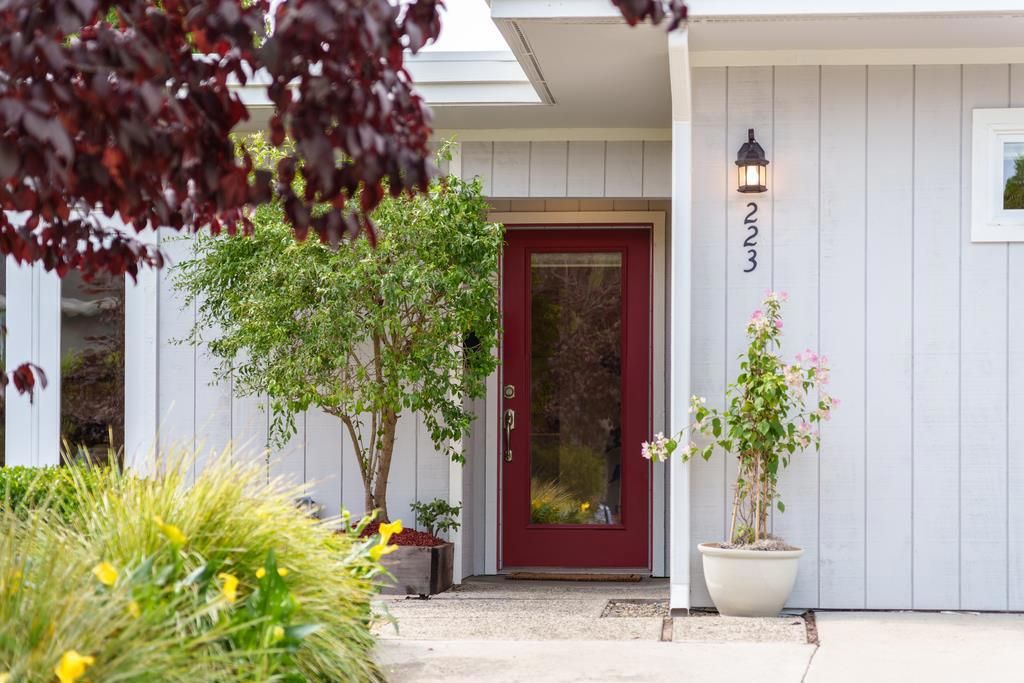 Photo of 223 Merced Avenue, Santa Cruz, CA 95060 (MLS # ML82023751)