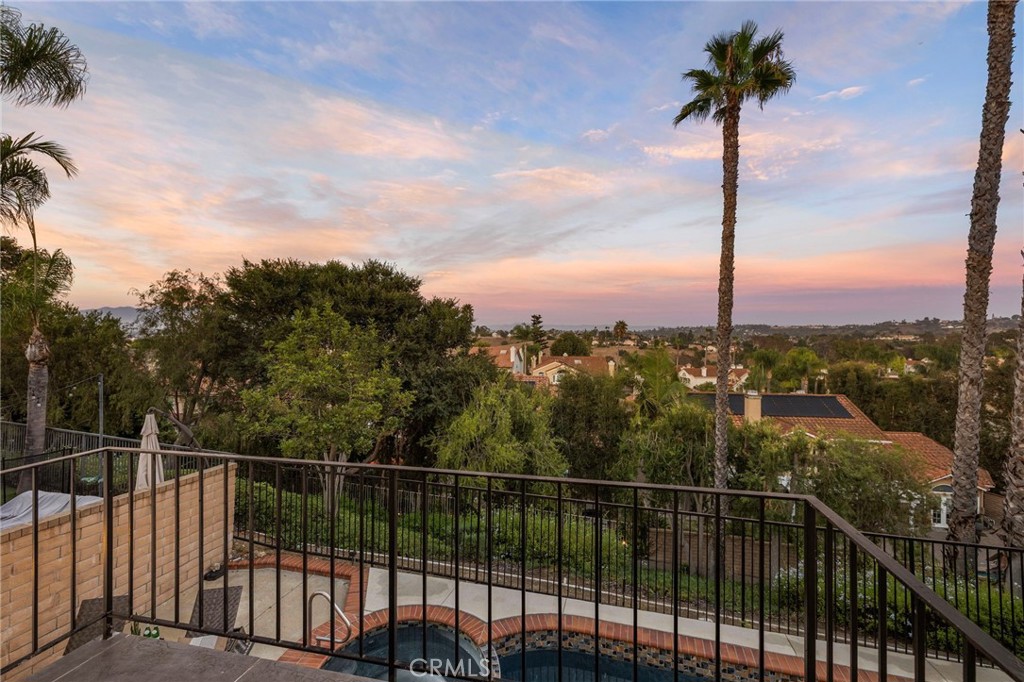 Laguna Crest Estates (LCE) - Residential