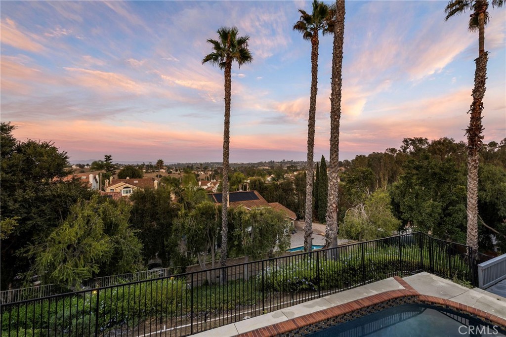 Laguna Crest Estates (LCE) - Residential