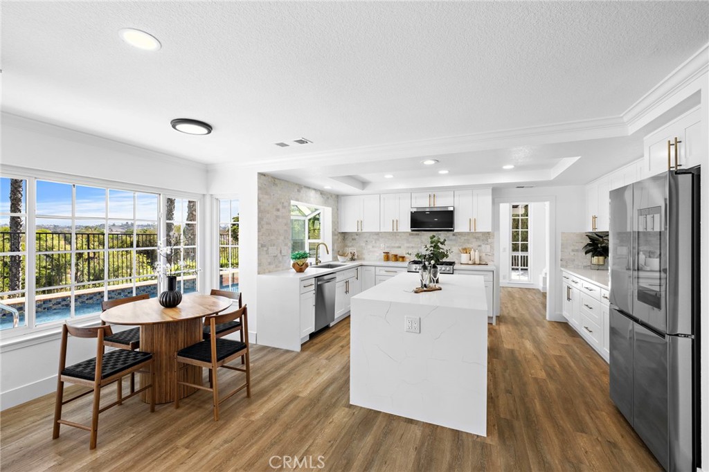 Laguna Crest Estates (LCE) - Residential