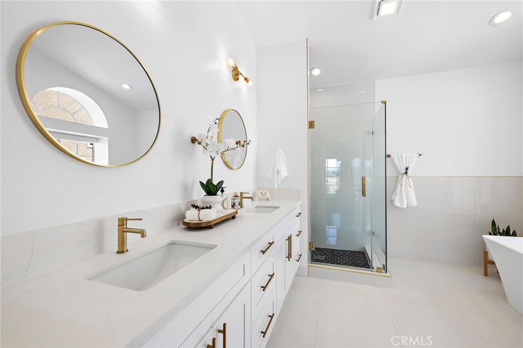 Laguna Crest Estates (LCE) - Residential