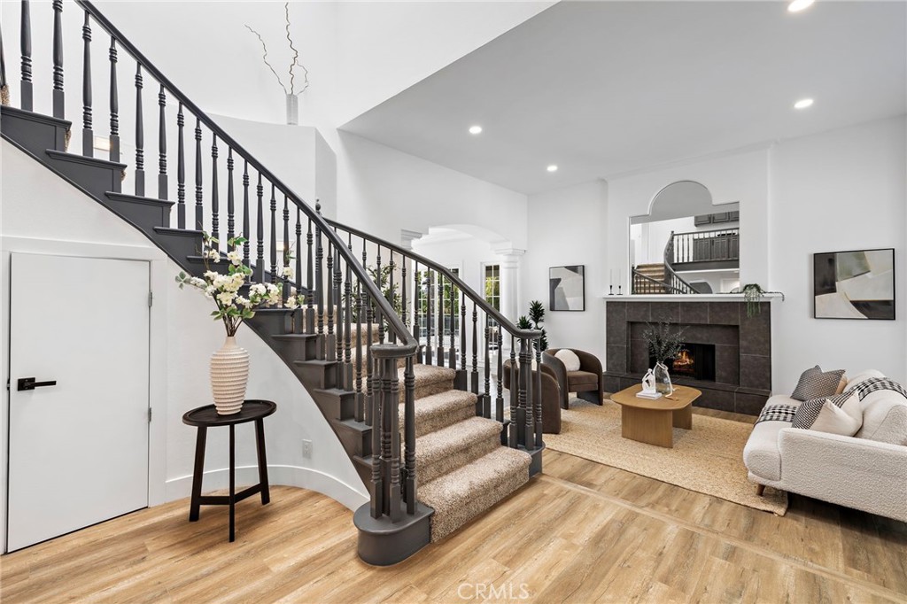 Laguna Crest Estates (LCE) - Residential