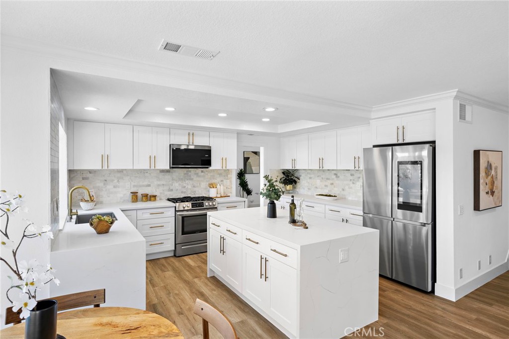 Laguna Crest Estates (LCE) - Residential