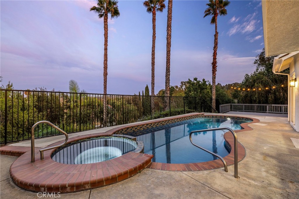 Laguna Crest Estates (LCE) - Residential