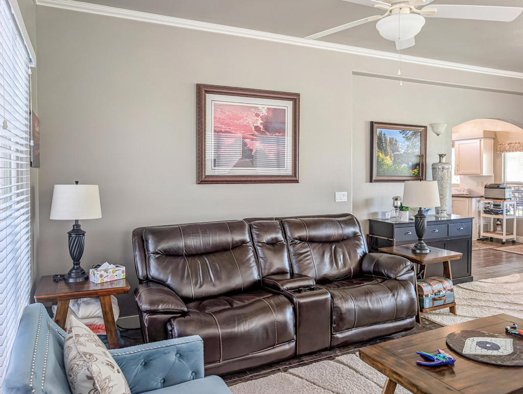 70200 Dillon Road 608