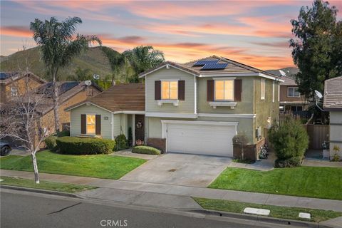 Photo of 34232 Sweet Acacia Court, Lake Elsinore, CA 92532 (MLS # SW26050813)